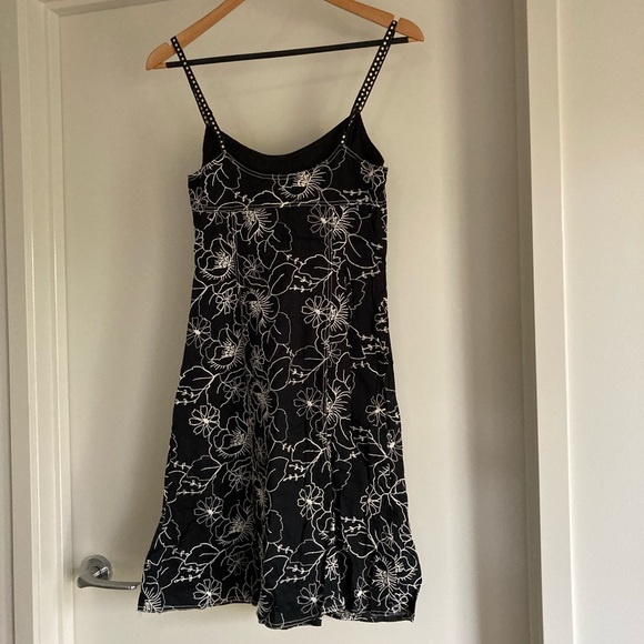 Strappy Review Dress Size 10 - Picture 5 of 8